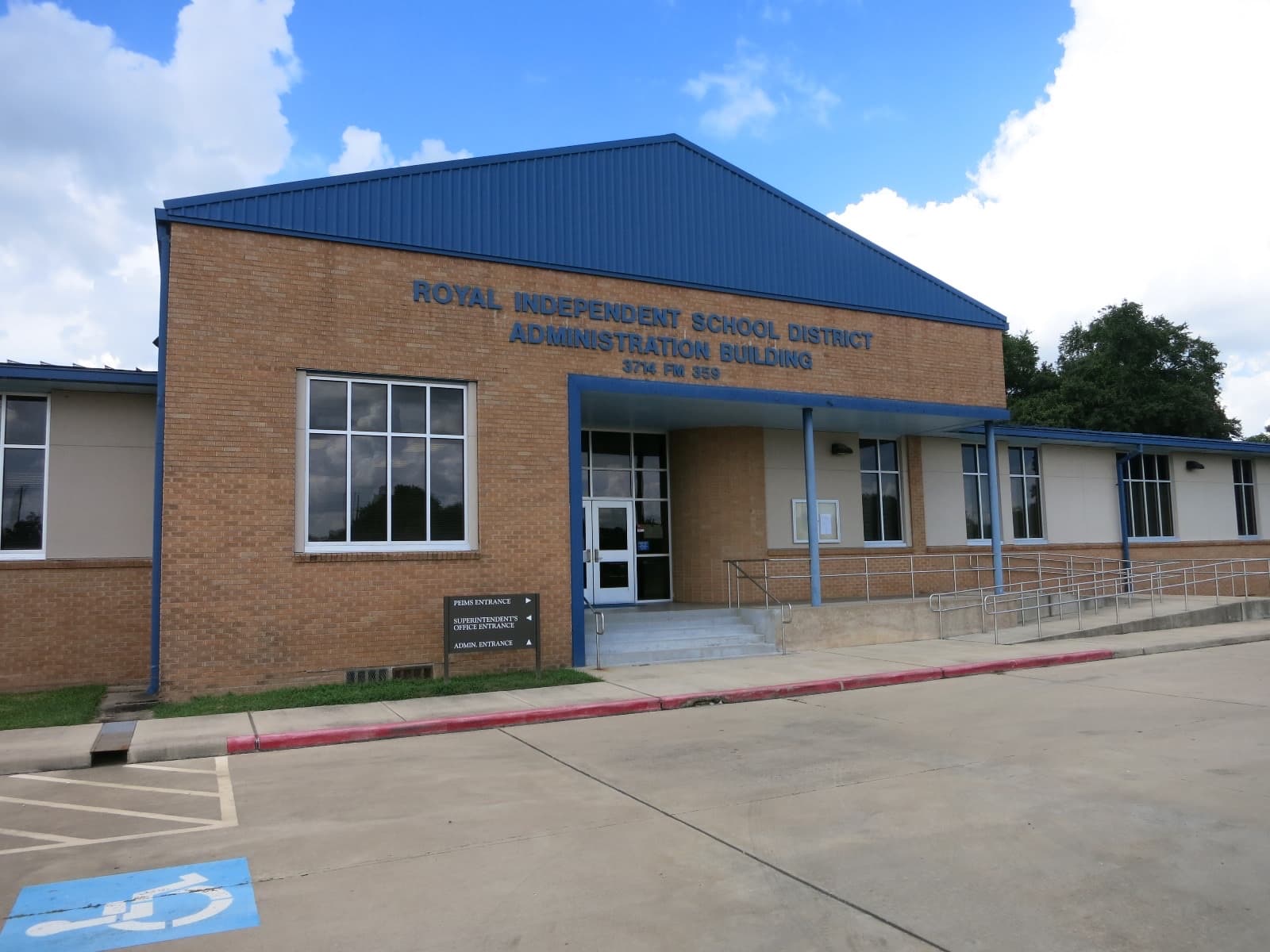 Royal STEM Academy: How to Apply for Grades 2–8