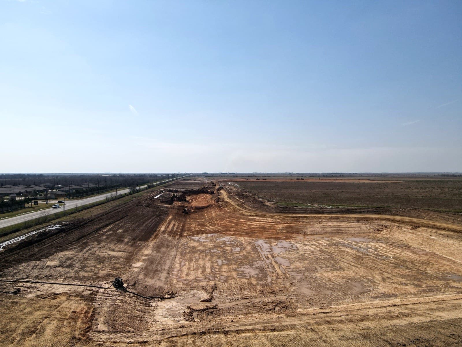 Clear skies big cuts main roadbed