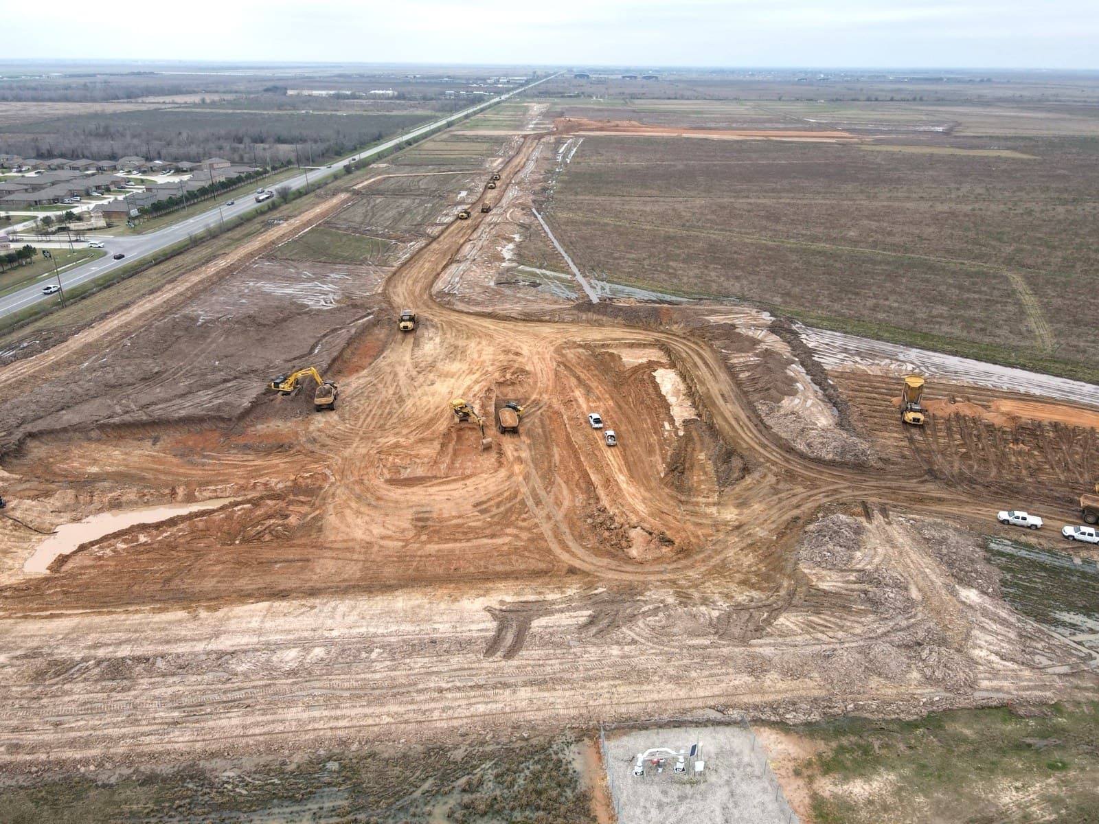 Crews clearing acreage across future sofi